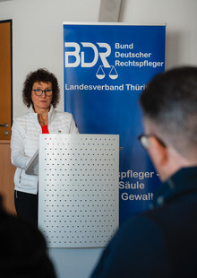 Vorsitzende Barbara Zwinkau mit dem Grußwort zum Rechtspflegertag