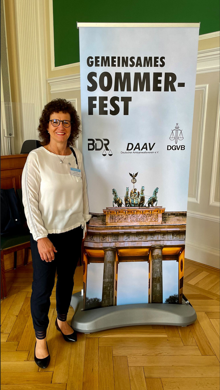 BDR Sommerfest Plakat und Barbara Zwinkau